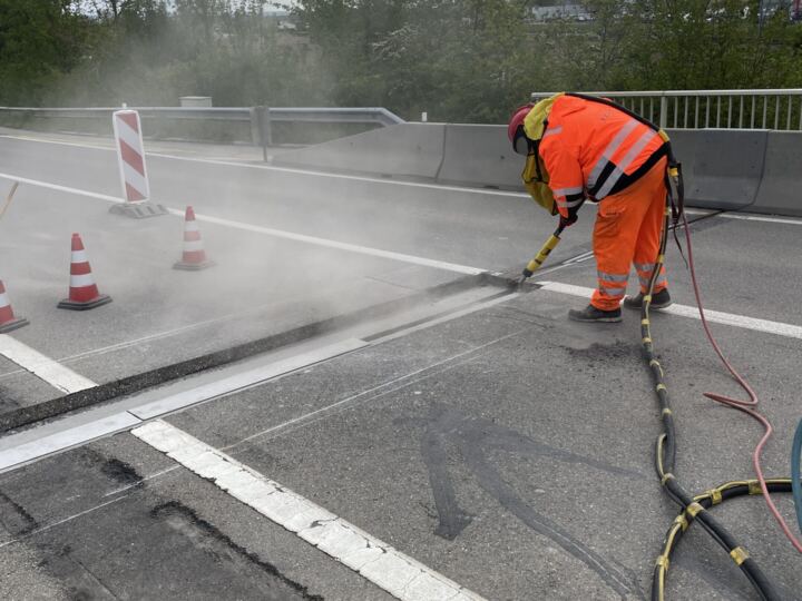 Fahrbahnübergang Felben RSAG